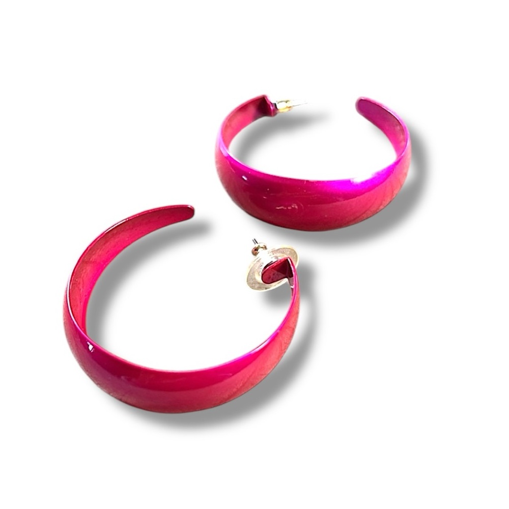 Hot pink metal hoops  2”